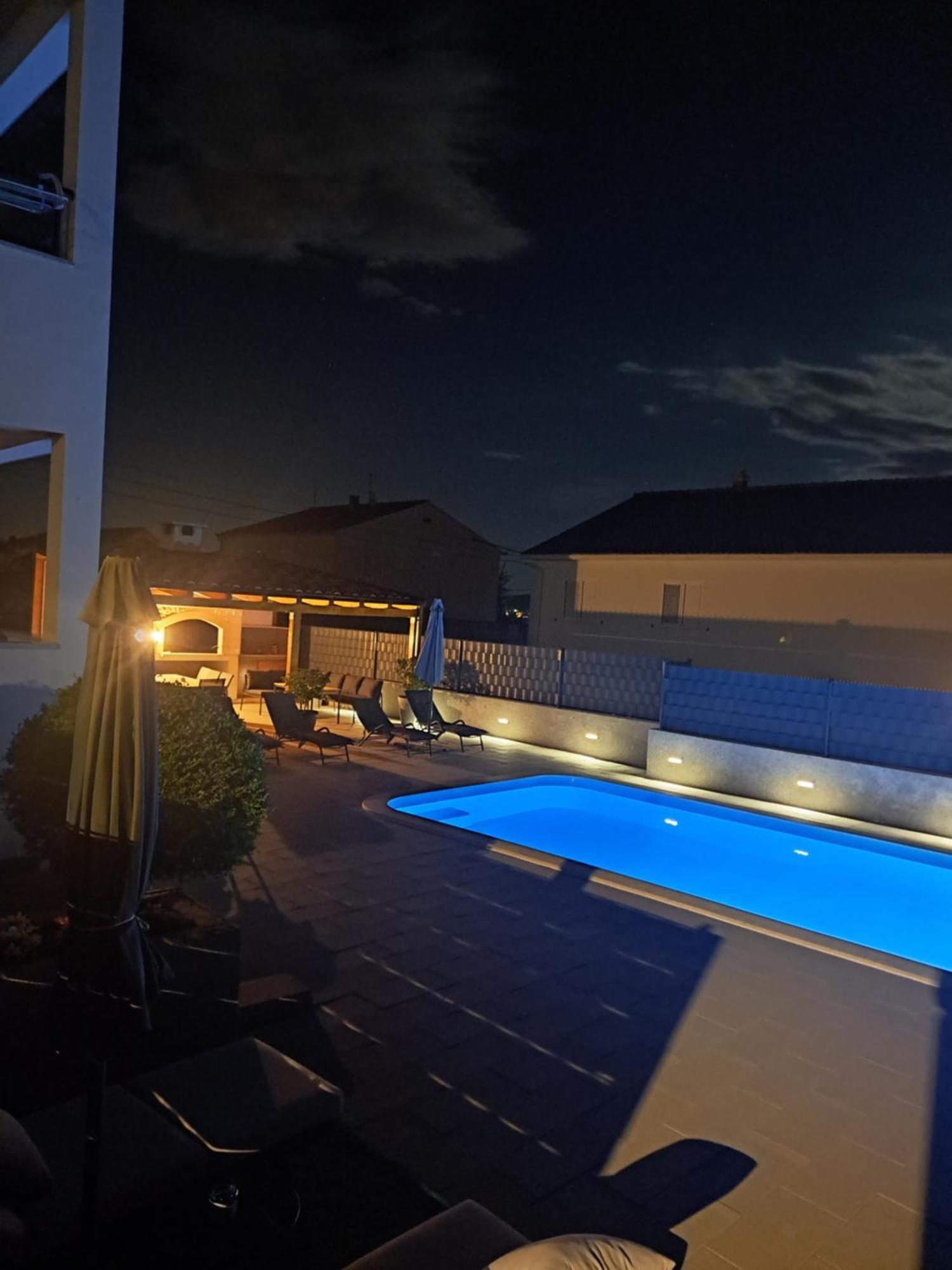Villa Apartment Aa 2 Trogir Extérieur photo