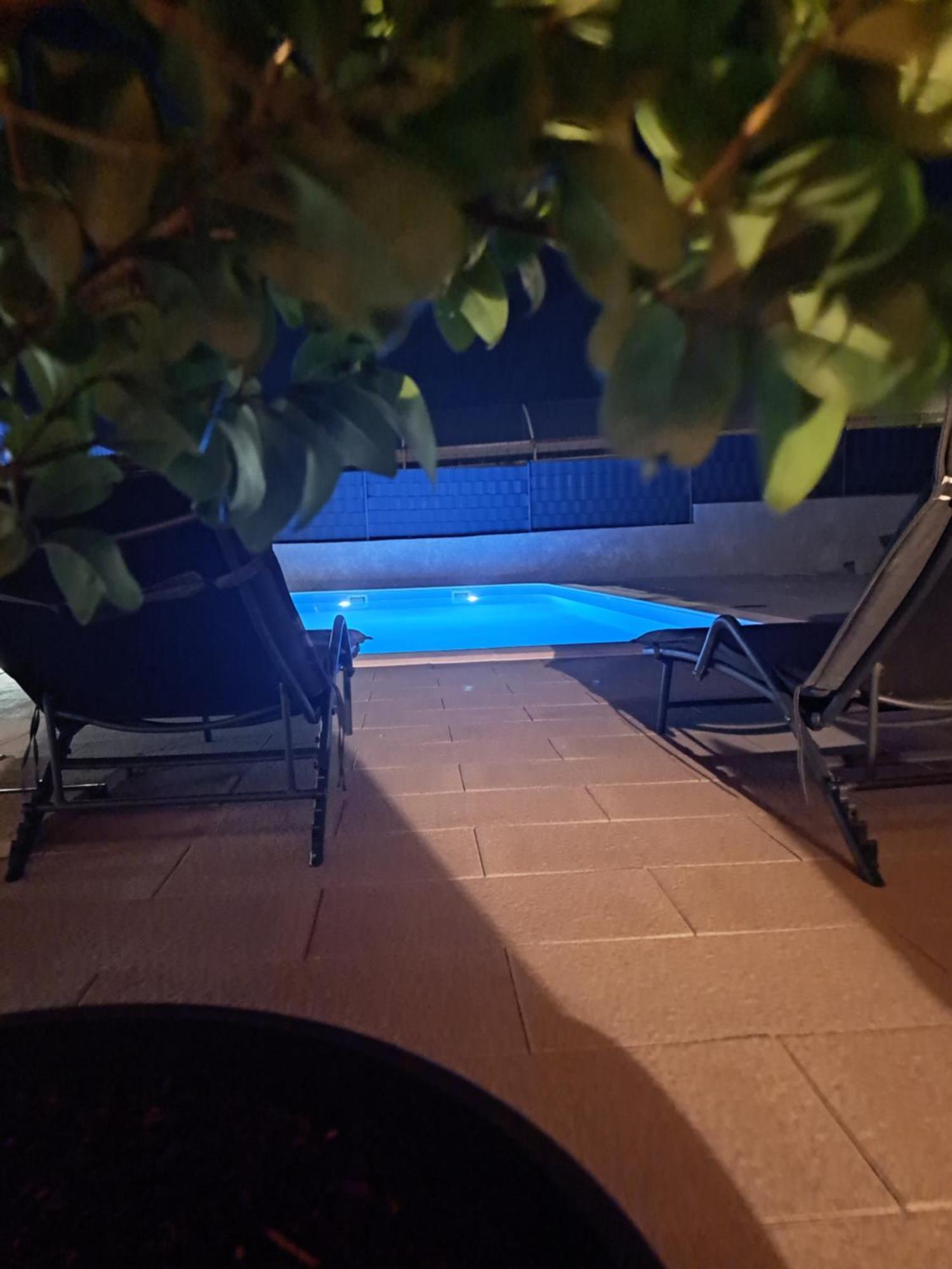 Villa Apartment Aa 2 Trogir Extérieur photo