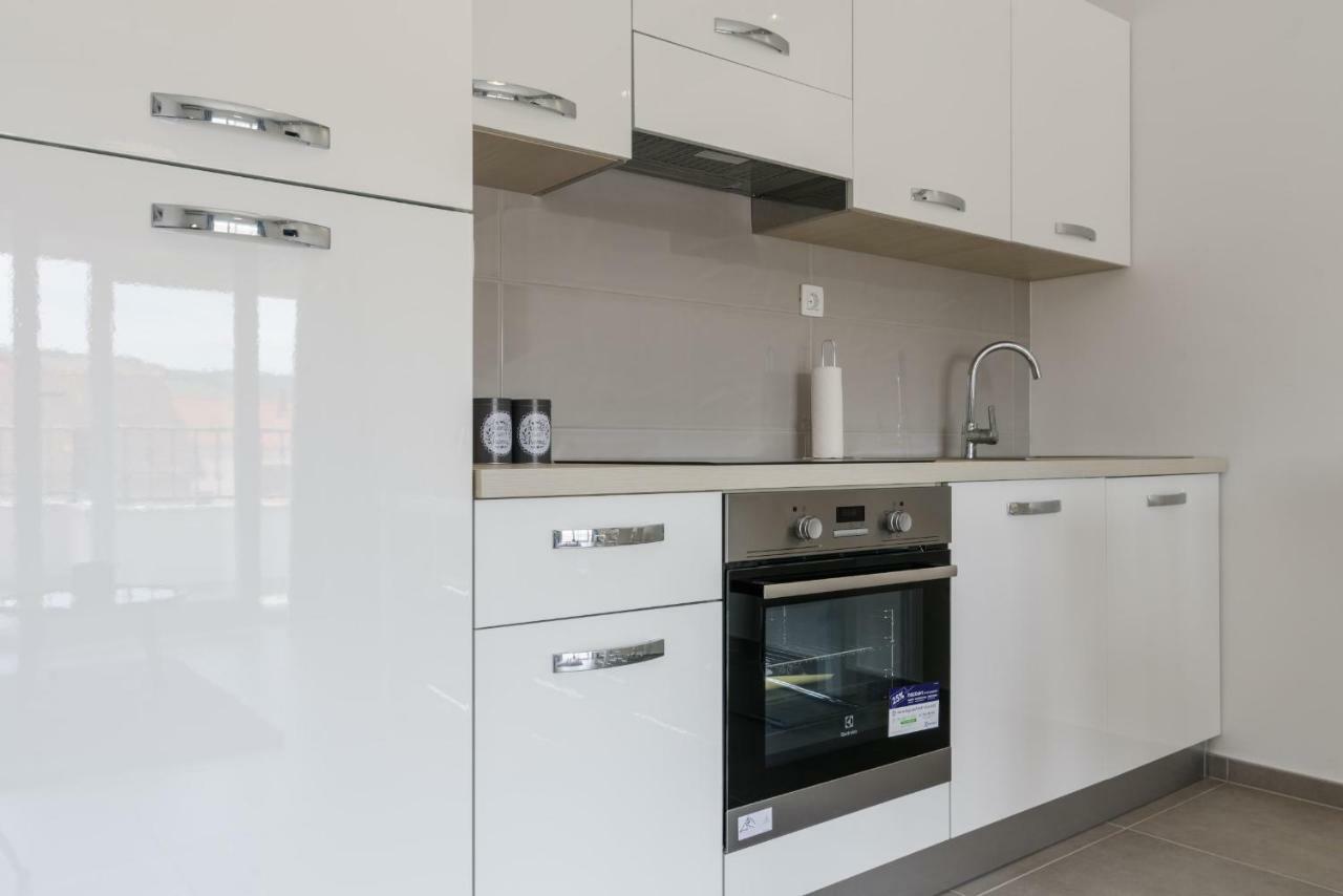 Villa Apartment Aa 2 Trogir Extérieur photo