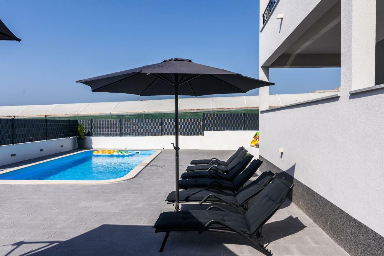 Villa Apartment Aa 2 Trogir Extérieur photo