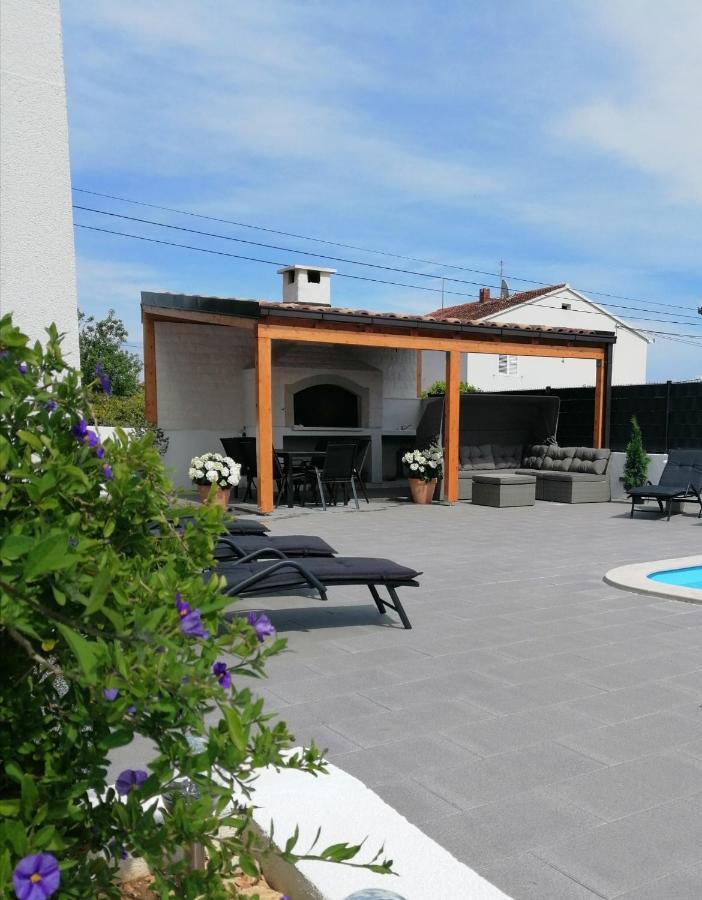 Villa Apartment Aa 2 Trogir Extérieur photo